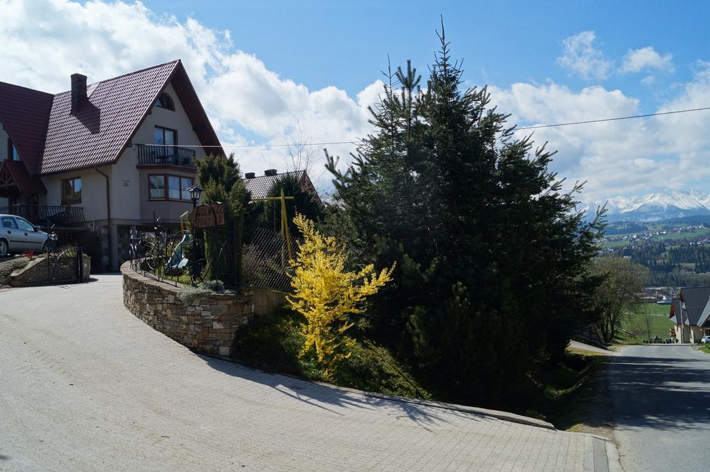 Apartamenty I Pokoje Rodzinne Czarna Gora Luaran gambar