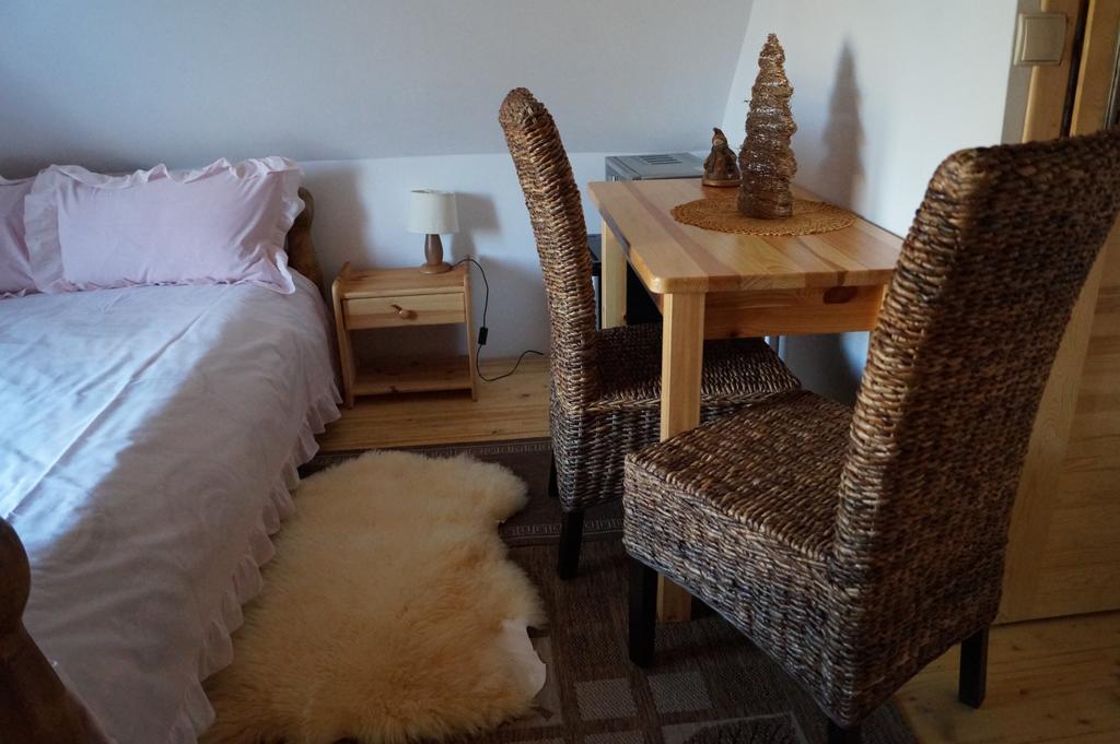 Apartamenty I Pokoje Rodzinne Czarna Gora Luaran gambar