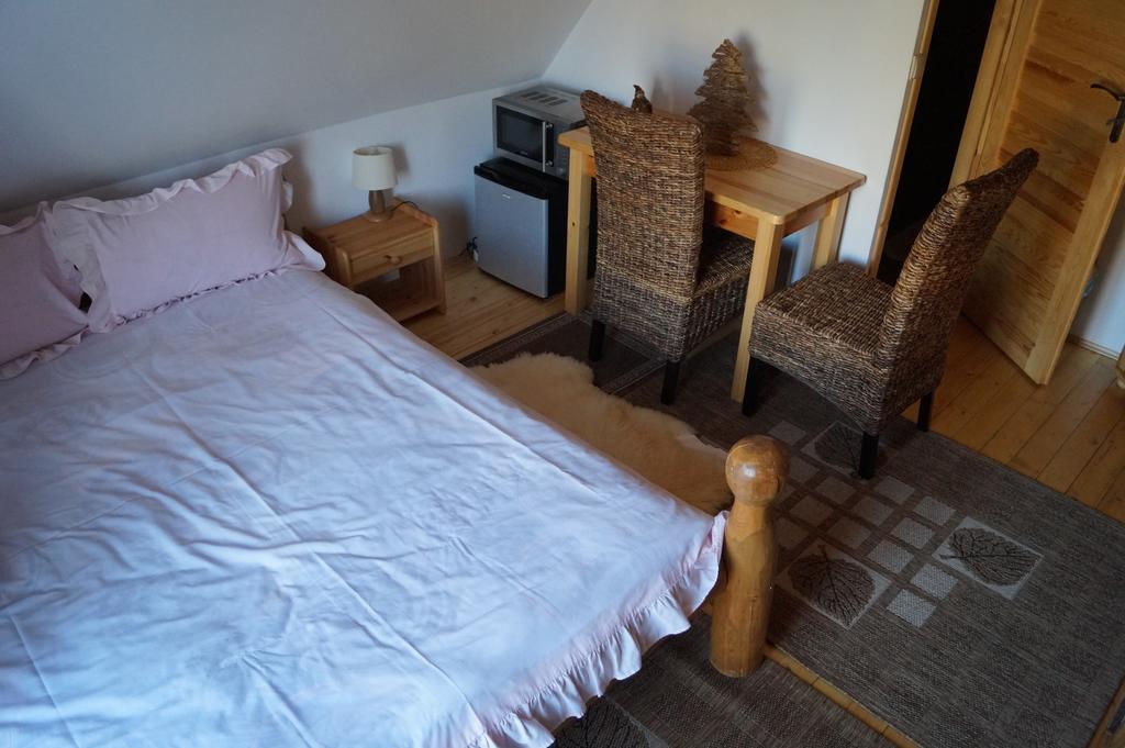 Apartamenty I Pokoje Rodzinne Czarna Gora Luaran gambar