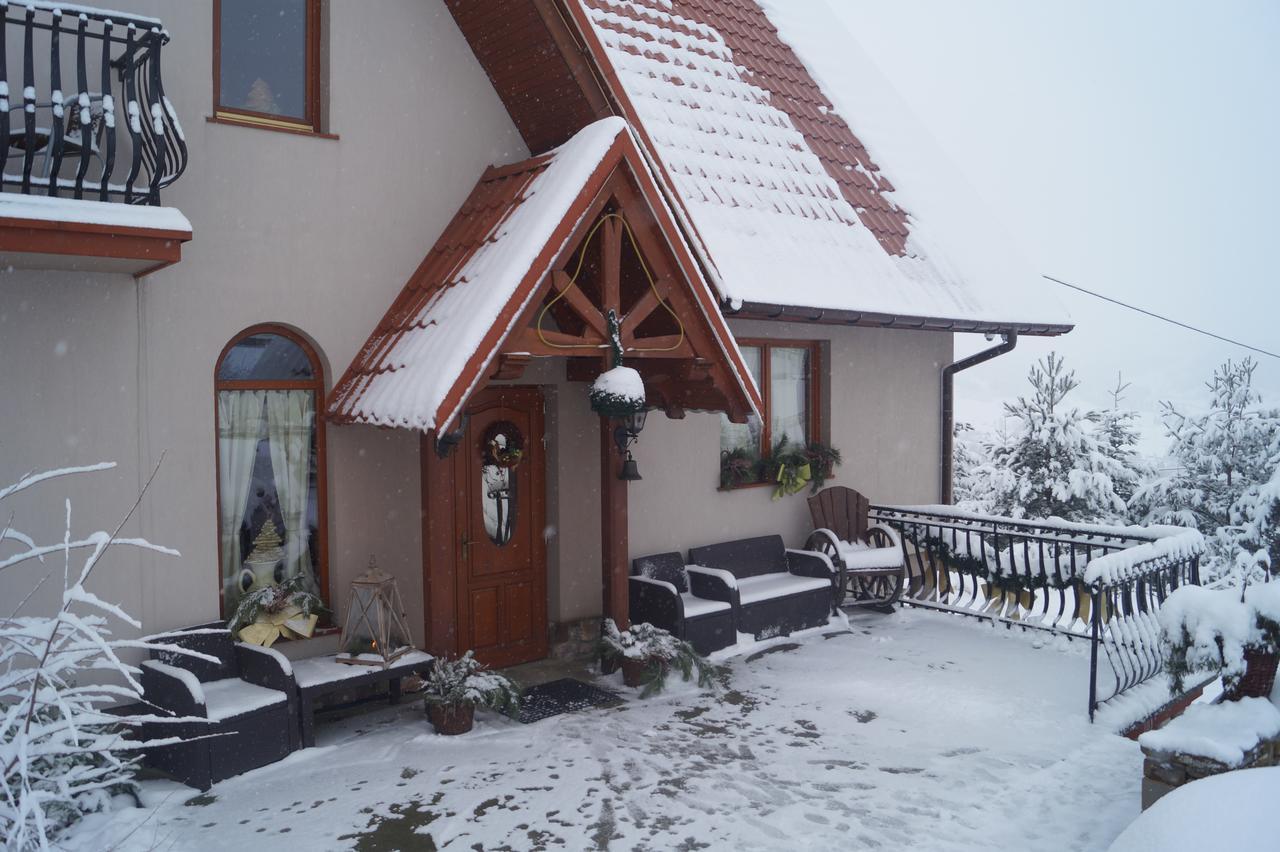 Apartamenty I Pokoje Rodzinne Czarna Gora Luaran gambar