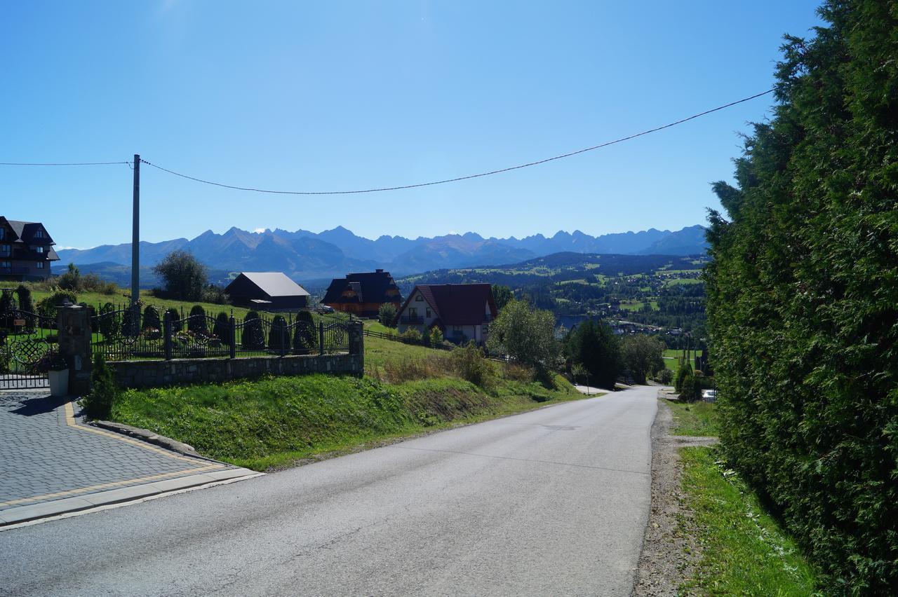 Apartamenty I Pokoje Rodzinne Czarna Gora Luaran gambar